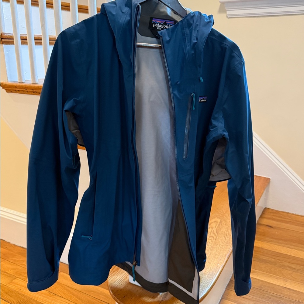 Patagonia EUC Blue Raincoat